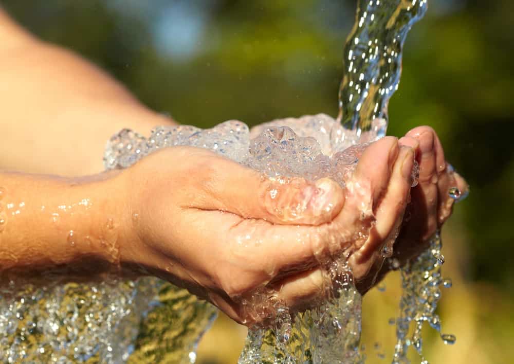 Drinking Water: Can You Overdose? Drinking Water, Laraway Family Dentistry, The Woodlands, TX Laraway Family Dentistry dentist in The woodlands Conroe, TX Dr. Michael Laraway Dr. Joanna Laraway