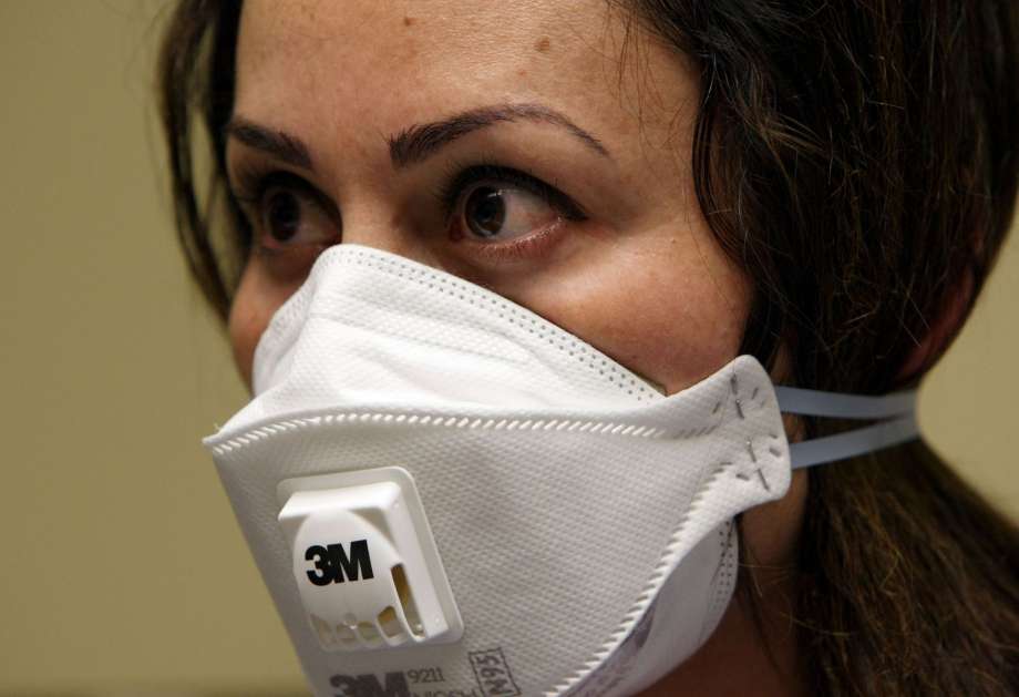 Why your N95 mask could endanger others Laraway Family Dentistry 920x920_n95_mask_photo_justin_sullivan_getty_images