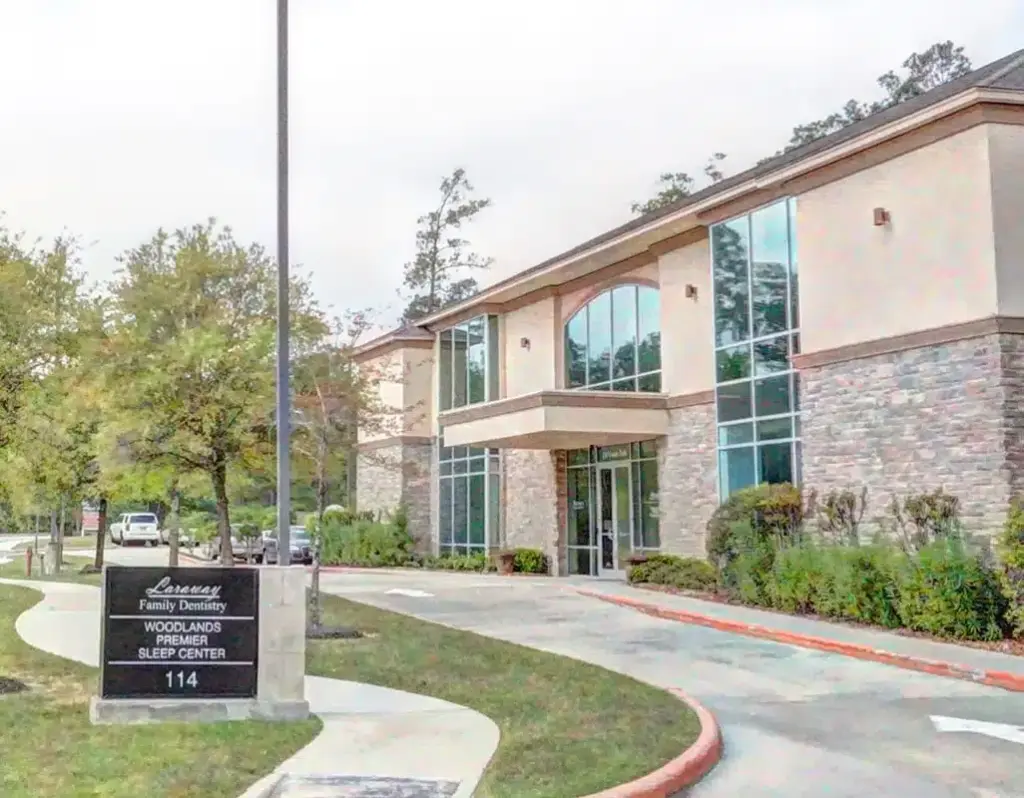 Laraway Family Dentistry office exterior The Woodlands TX dental clinic