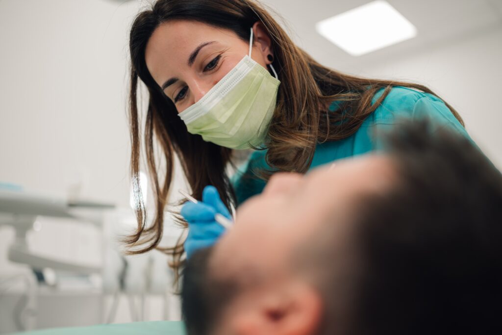 dentist the woodlands