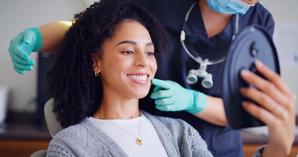 what is a holistic dentist